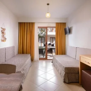 Apanemia by Flegra Hotels