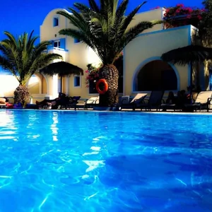 Zephyros Hotel