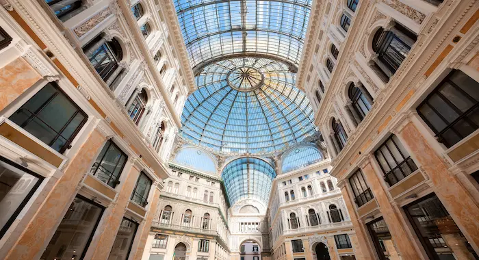 Ghid cazare Naples